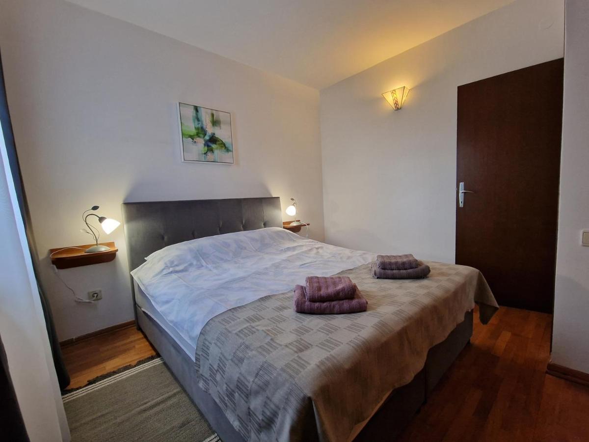 רוביני Apartments Katarina - New Renovated מראה חיצוני תמונה