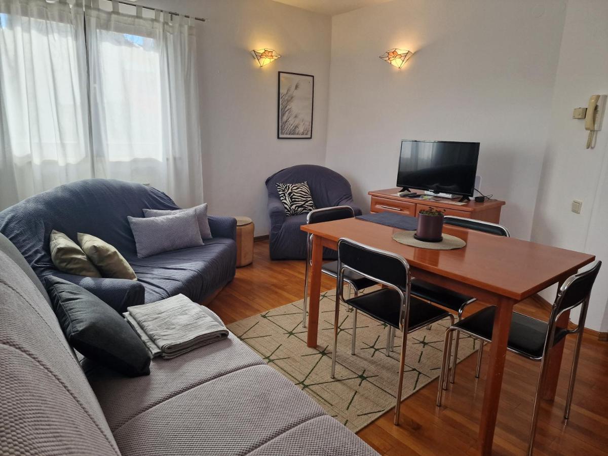 רוביני Apartments Katarina - New Renovated מראה חיצוני תמונה