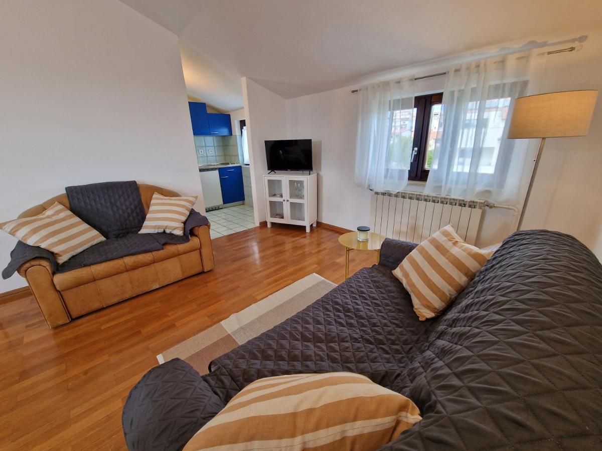 רוביני Apartments Katarina - New Renovated מראה חיצוני תמונה