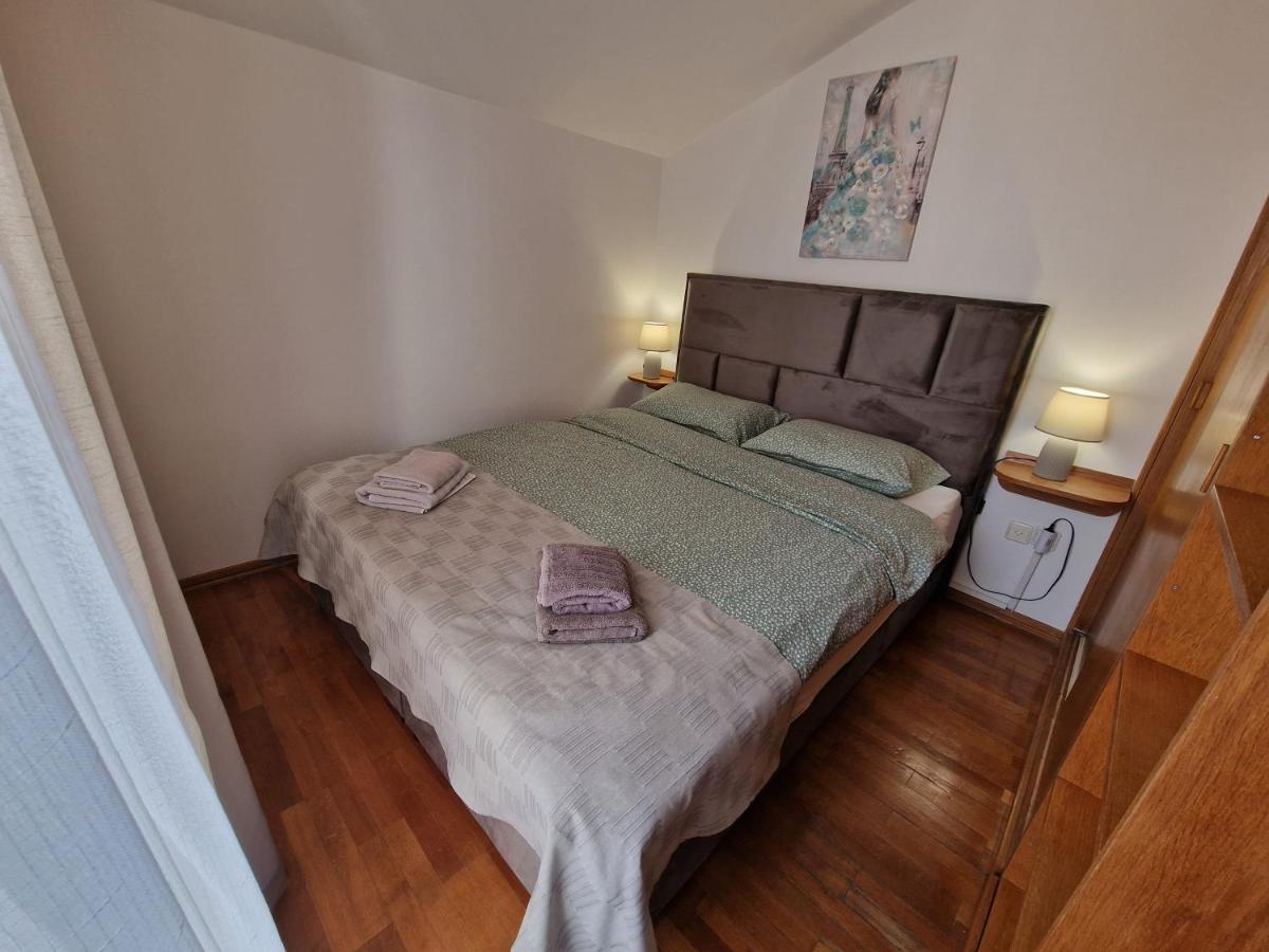 רוביני Apartments Katarina - New Renovated מראה חיצוני תמונה