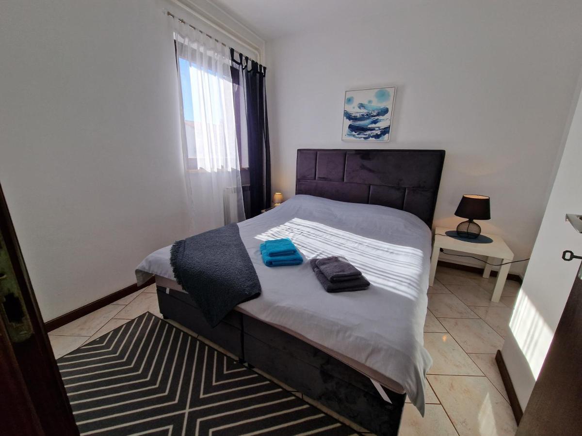 רוביני Apartments Katarina - New Renovated מראה חיצוני תמונה