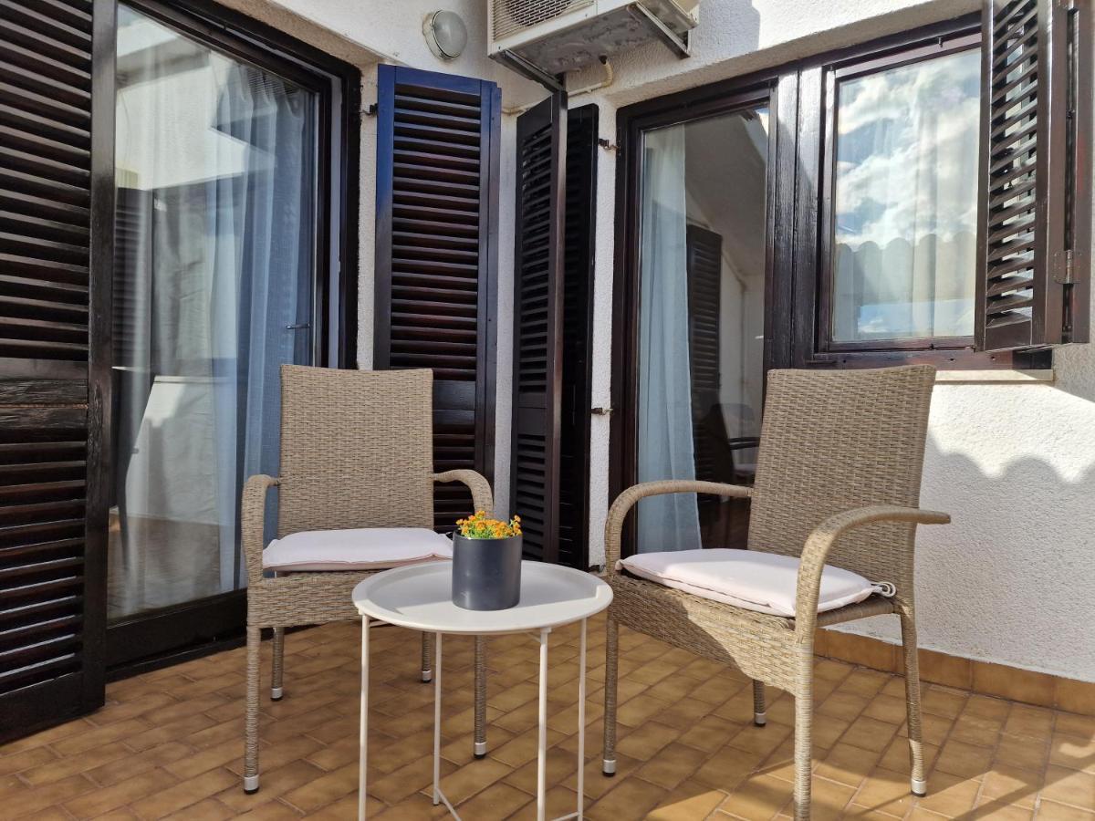 רוביני Apartments Katarina - New Renovated מראה חיצוני תמונה
